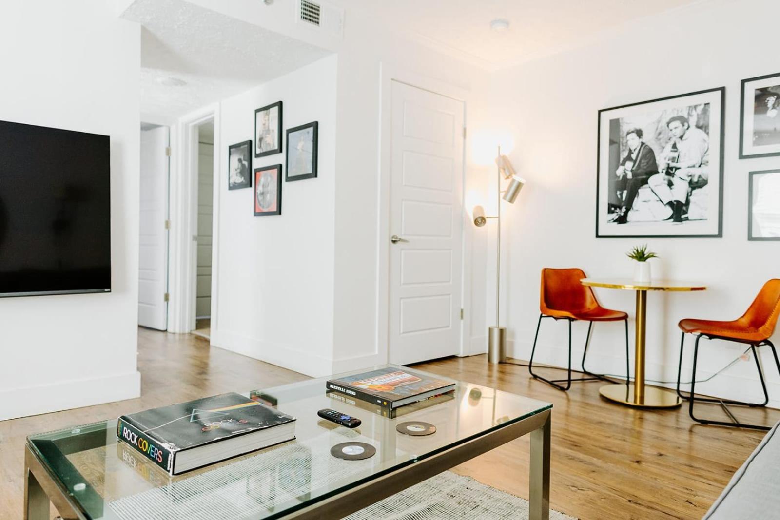 The Vinyl At Music Row - 1 Bedroom Apartment Нэшвилл Экстерьер фото